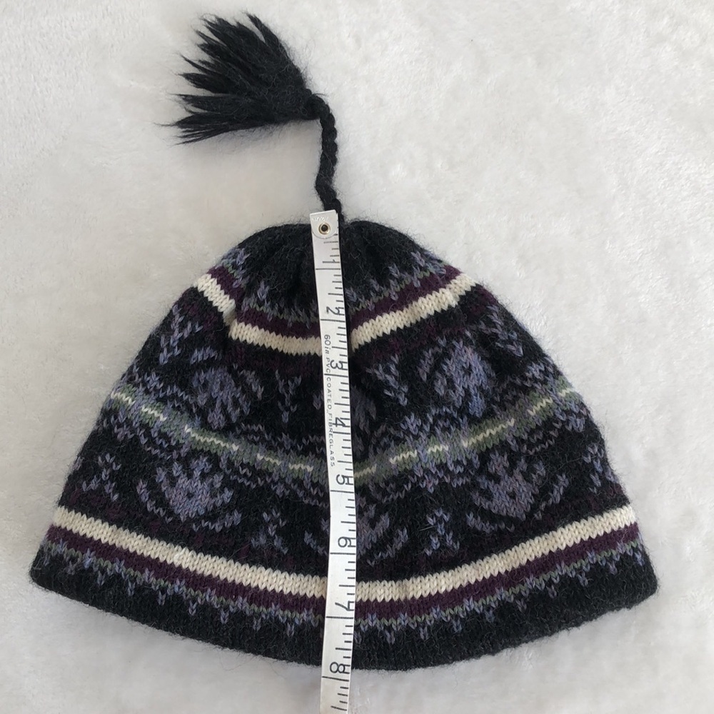 Turtle Fur Wool Winter Hat. Size Medium/Large - Picture 10 of 10